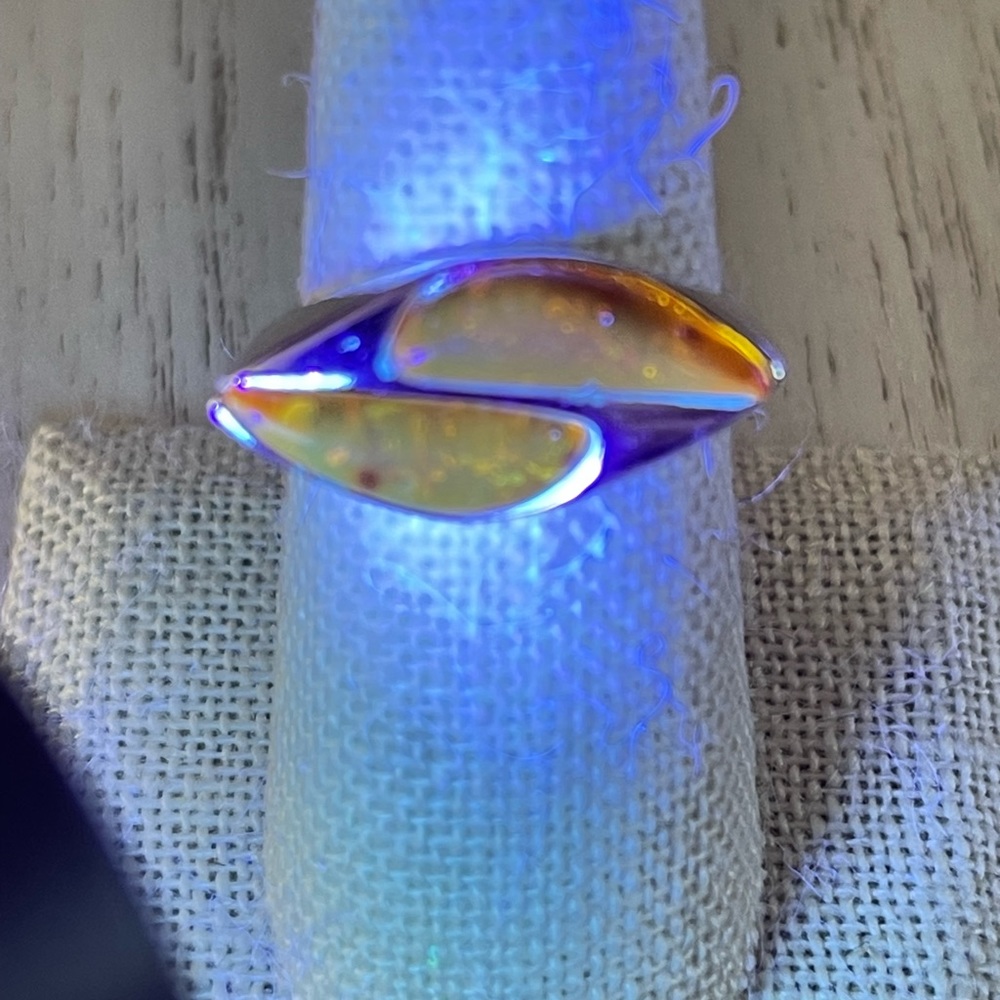 Unique bypass amber ring, sterling silver, size 8 - Picture 10 of 13
